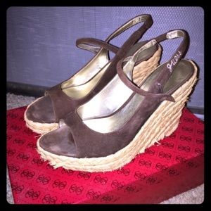Guess • Wedges